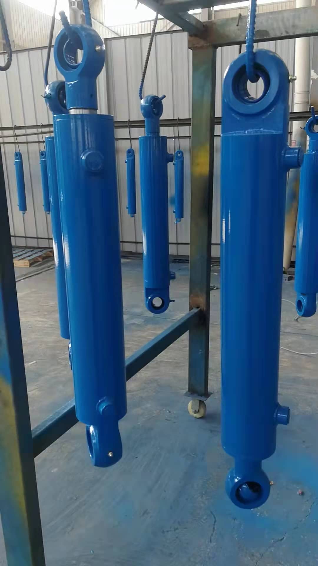 液壓油缸的組成部件有哪些？液壓缸結(jié)構(gòu)有什么特點(diǎn)？(圖1)